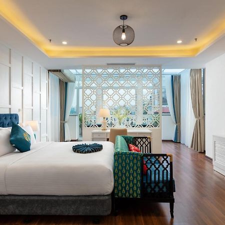 Minasi Hanoioi Lakeside Hotel Bagian luar foto