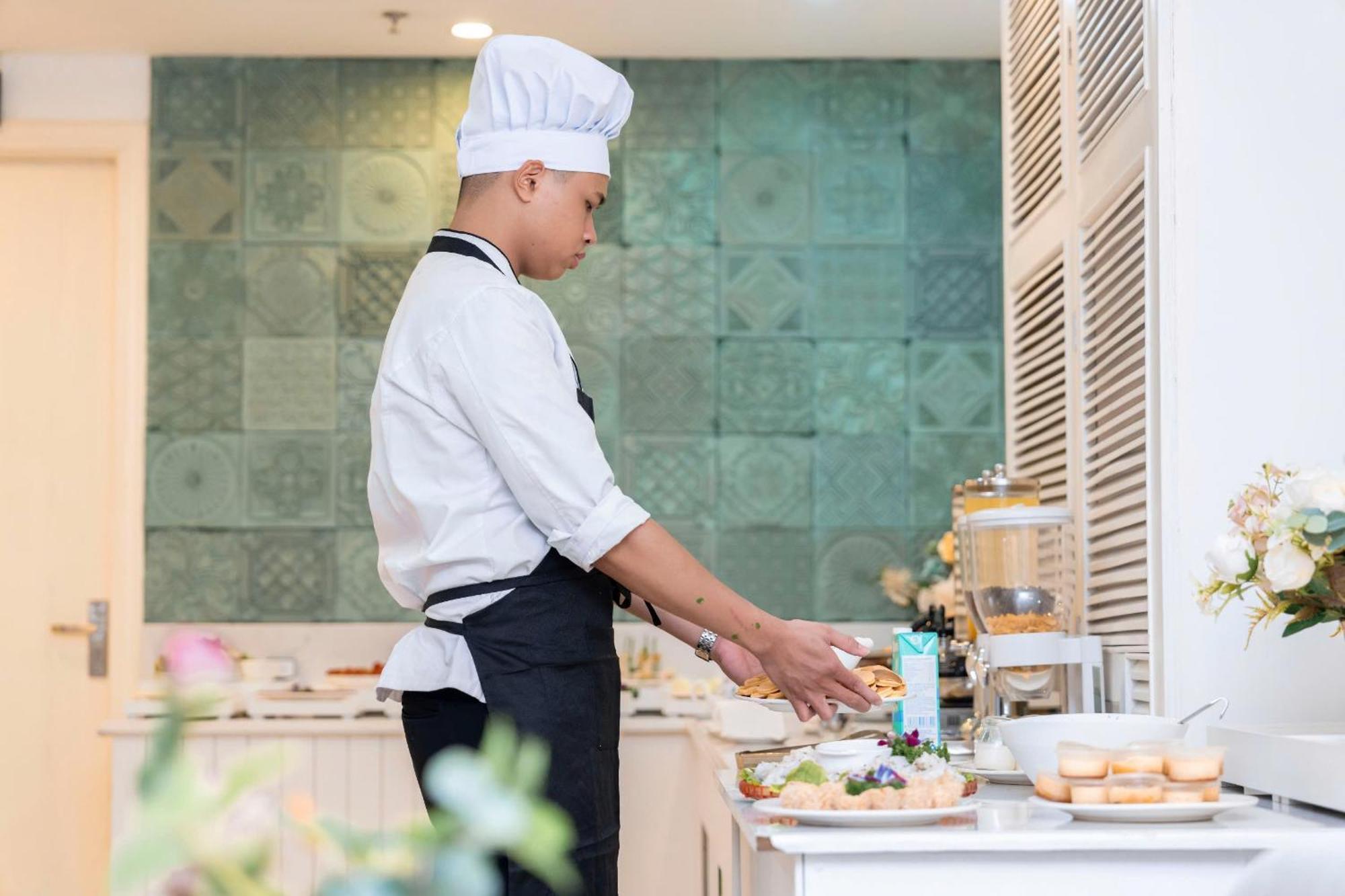 Minasi Hanoioi Lakeside Hotel Bagian luar foto