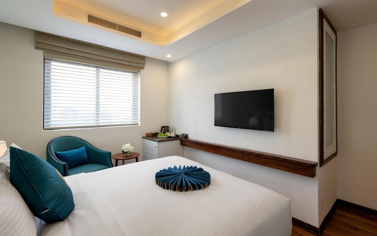 Minasi Hanoioi Lakeside Hotel Bagian luar foto